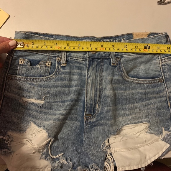 American Eagle High Rise Denim Short - Picture 4 of 5